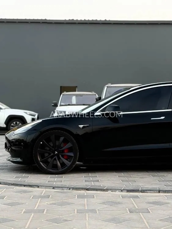 Tesla Model 3 2020 for Sale in Ajman Image-6