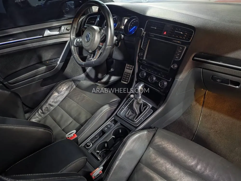 Volkswagen Golf 2015 for Sale in Ajman Image-14