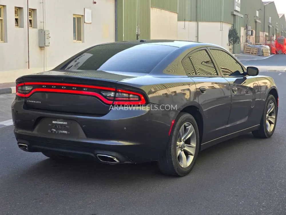 Dodge Charger 2019 for Sale in Umm Al Quwain Image-7