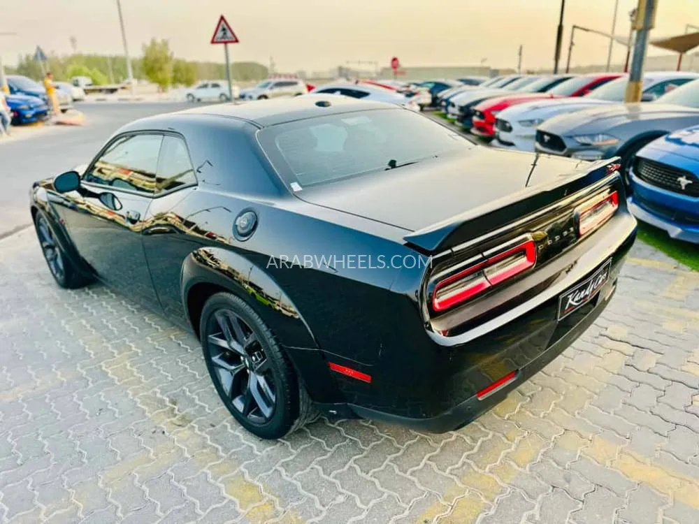 دودج تشالينجر 2023 for Sale in الشارقة Image-11