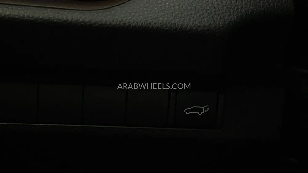 Toyota Rav4 2024 for Sale in Dubai Image-45