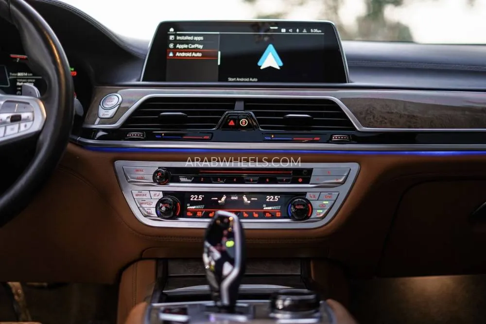 BMW 7 series 2021 for Sale in Dubai Image-8