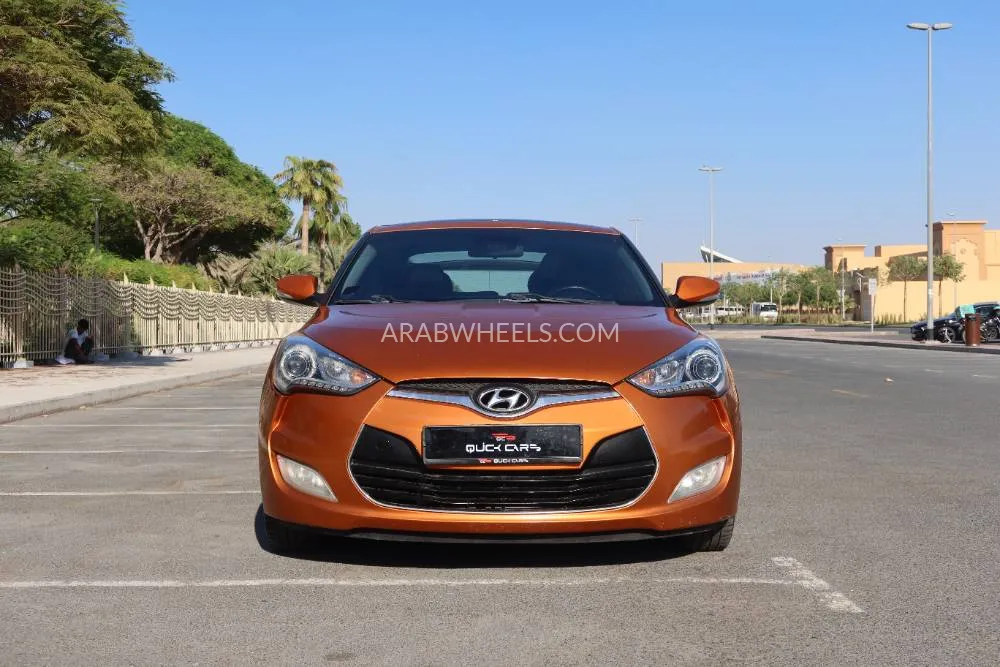 Hyundai Veloster 2015 for Sale in Dubai Image-5