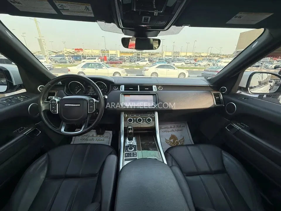Land Rover Range Rover Sport 2017 for Sale in Sharjah Image-6