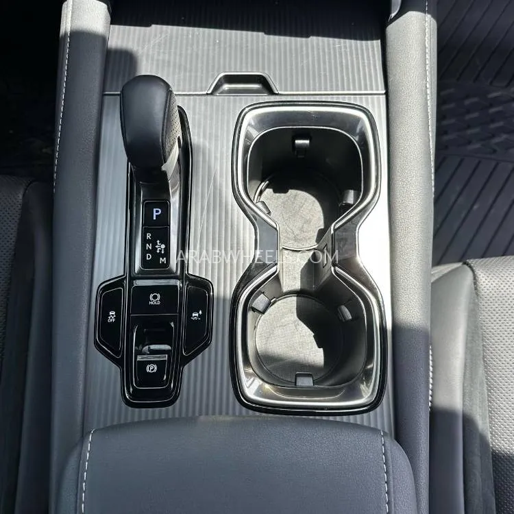 لكزس RX 2023 for Sale in دبي Image-6