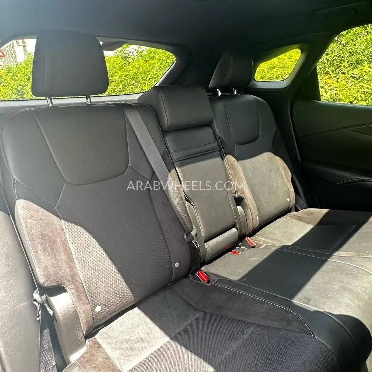 لكزس RX 2023 for Sale in دبي Image-8