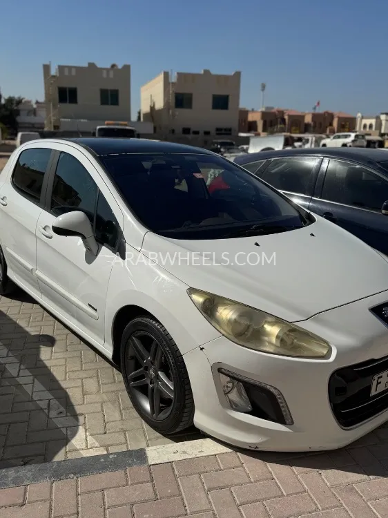 Peugeot 308 2014 for Sale in Ajman Image-2