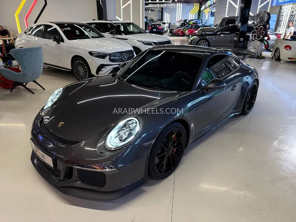 بورشه 911 2015 for Sale in دبي Image-4