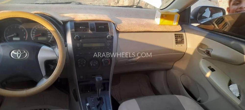 Toyota Corolla 2013 for Sale in Ras Al Khaimah Image-6