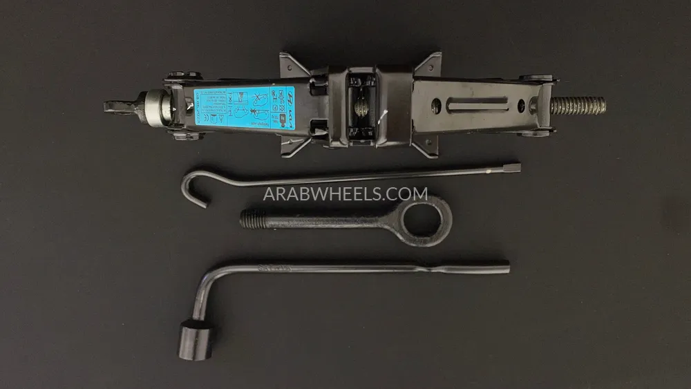 Ford Explorer 2023 for Sale in Dubai Image-29