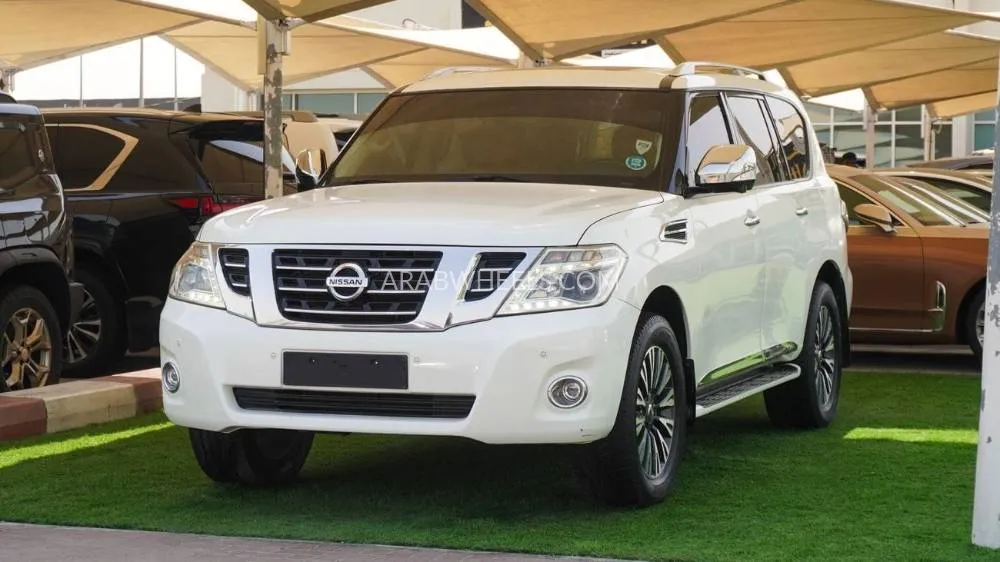 Nissan Patrol 2016 for Sale in Sharjah Image-4