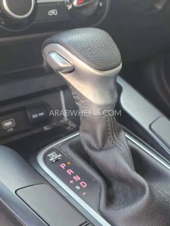 Kia Soul 2020 for Sale in Sharjah Image-14