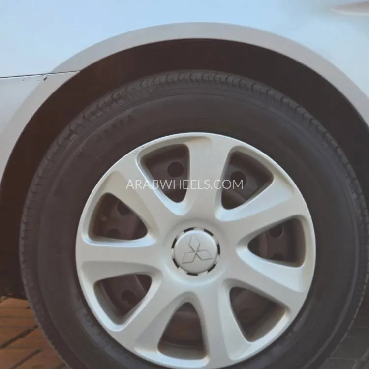 ميتسوبيشي لانسر 2014 for Sale in الشارقة Image-17