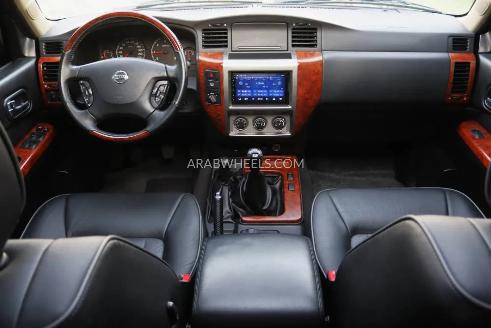 Nissan Patrol 2024 for Sale in Sharjah Image-7