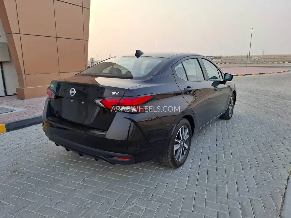 Nissan Versa 2021 for Sale in Ajman Image-16