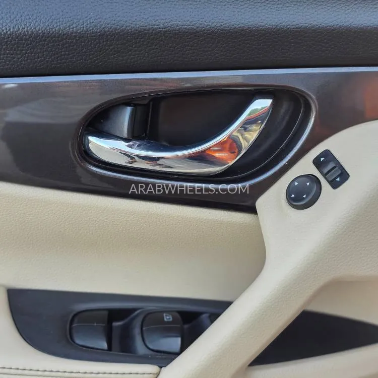 Nissan X-Trail 2019 for Sale in Sharjah Image-8