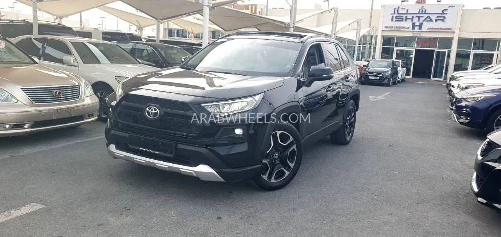Toyota Rav4 2021 for Sale in Sharjah Image-3