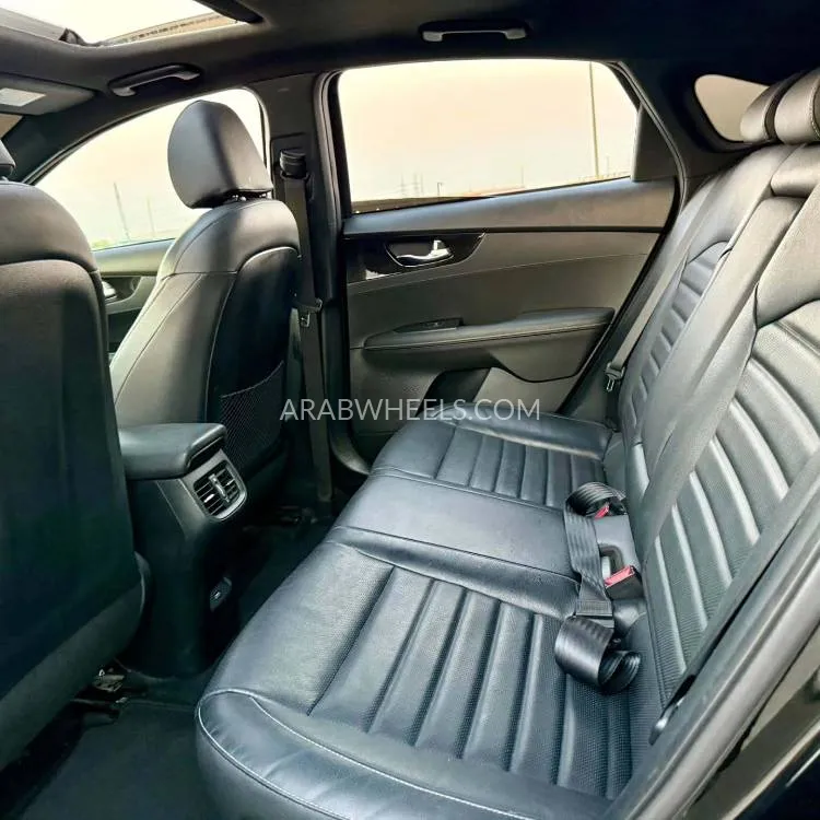 كيا سيراتو 2022 for Sale in عجمان Image-6