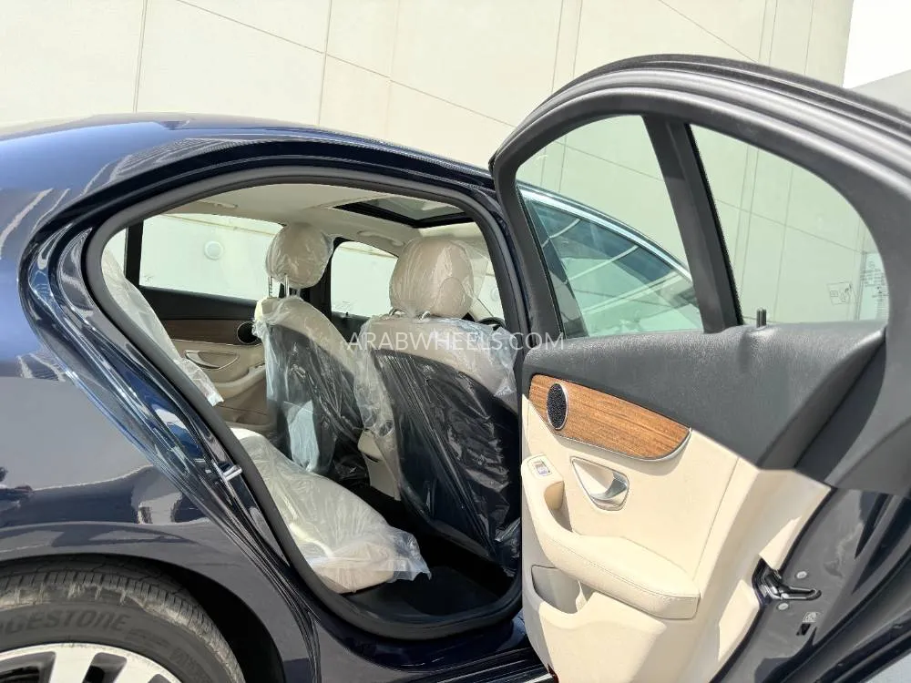 Mercedes Benz C Class 2019 for Sale in Dubai Image-14