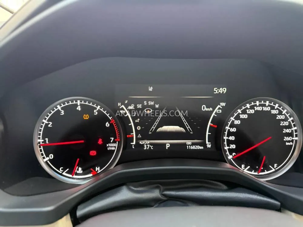 Toyota Land Cruiser 2023 for Sale in Sharjah Image-12
