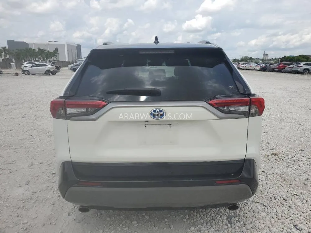 Toyota Rav4 2021 for Sale in Ras Al Khaimah Image-5
