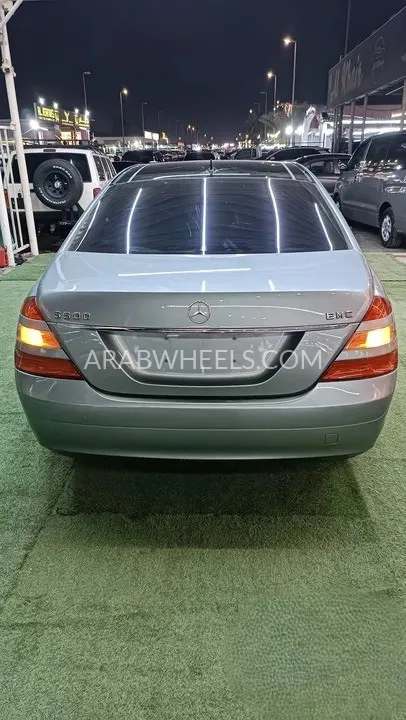 مرسيدس بنز كلاس S 2006 for Sale in عجمان Image-6