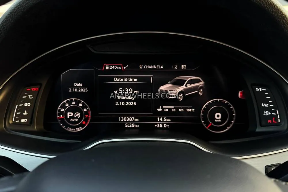 أودي Q7 2018 for Sale in دبي Image-8