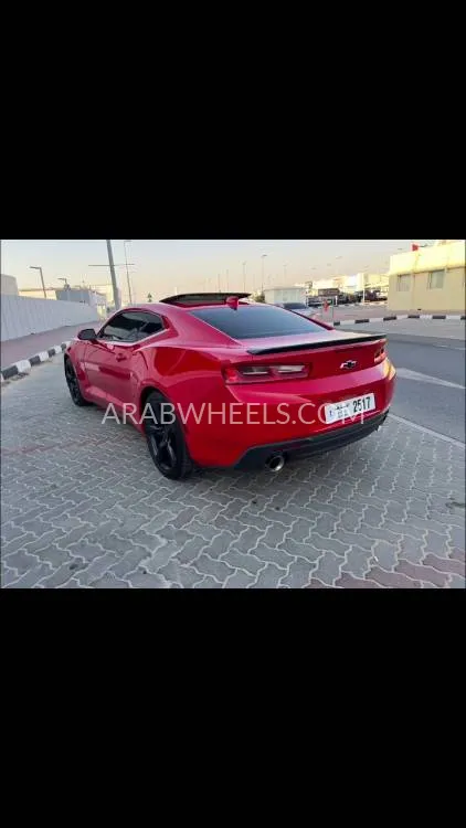 شيفروليه كامارو 2017 for Sale in الشارقة Image-13