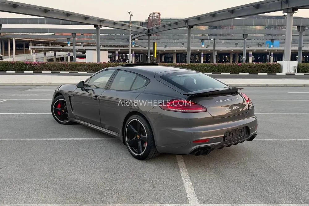 Porsche Panamera 2016 for Sale in Dubai Image-16
