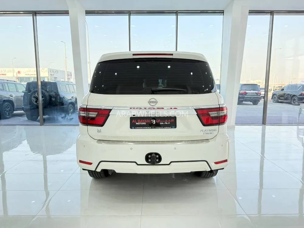 Nissan Patrol 2024 for Sale in Abu Dhabi Image-10
