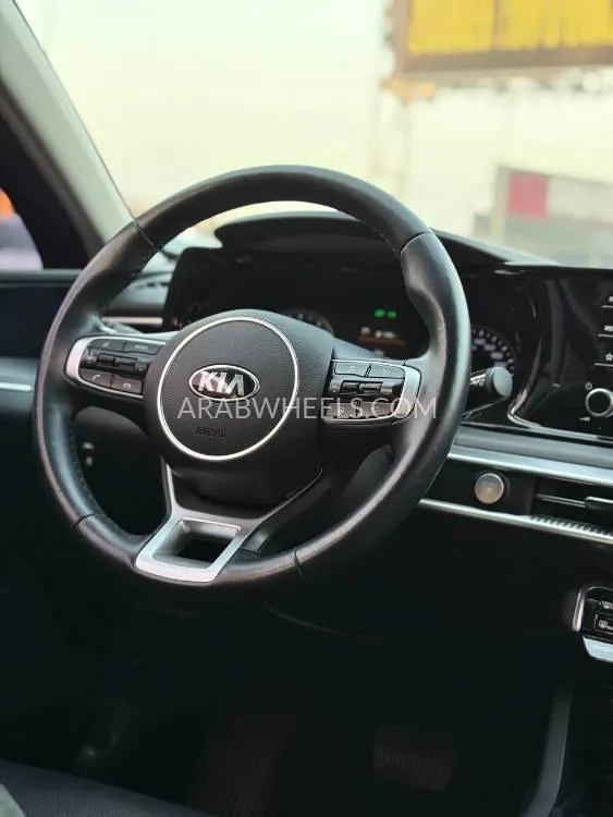 Kia K5 2021 for Sale in Ajman Image-7