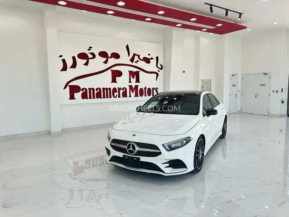 Mercedes Benz A Class 2021 for Sale in Abu Dhabi Image-3