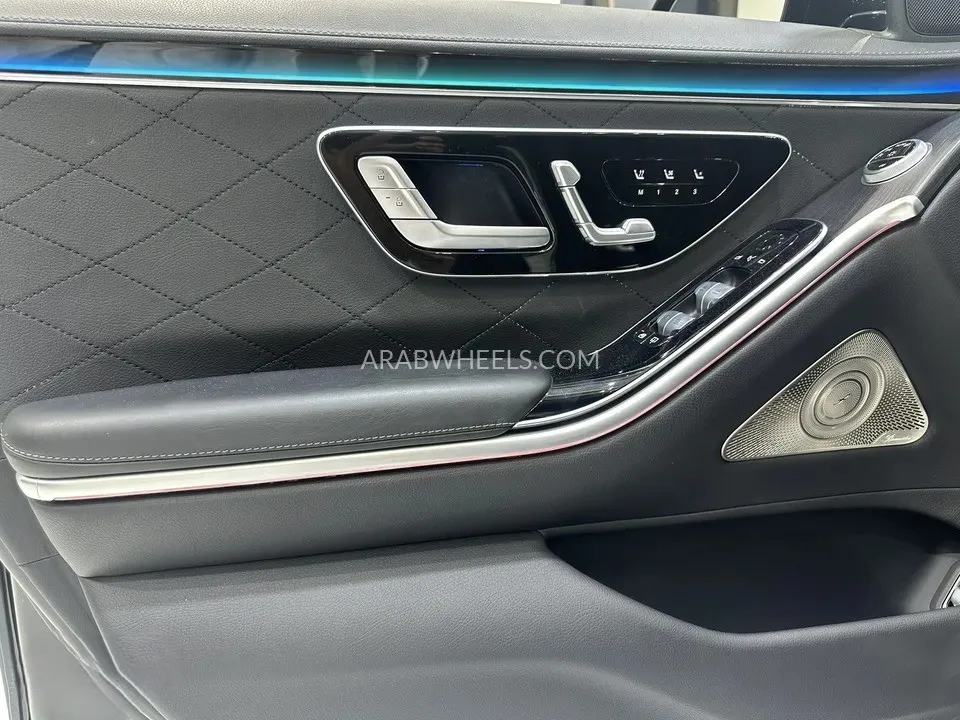 مرسيدس بنز كلاس S 2022 for Sale in أبو ظبي Image-3