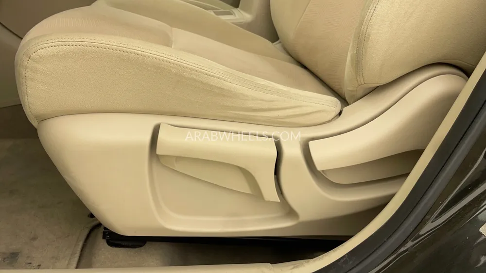 Nissan X-Trail 2016 for Sale in Dubai Image-21