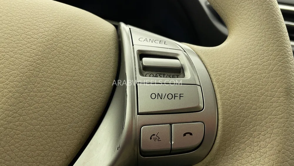 Nissan X-Trail 2016 for Sale in Dubai Image-32