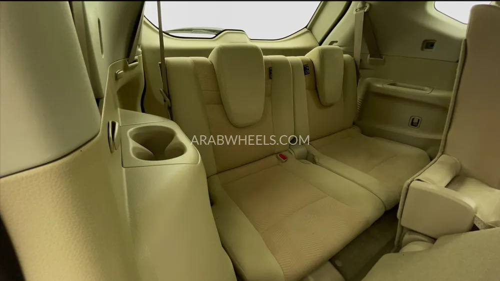 Nissan X-Trail 2016 for Sale in Dubai Image-36