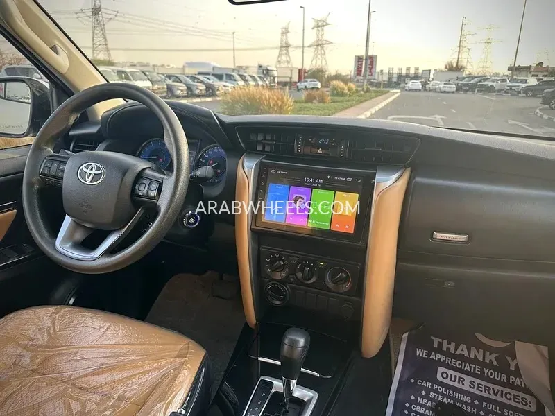 Toyota Fortuner 2021 for Sale in Dubai Image-5