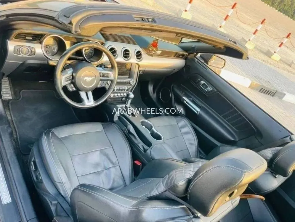 Ford Mustang 2018 for Sale in Sharjah Image-7