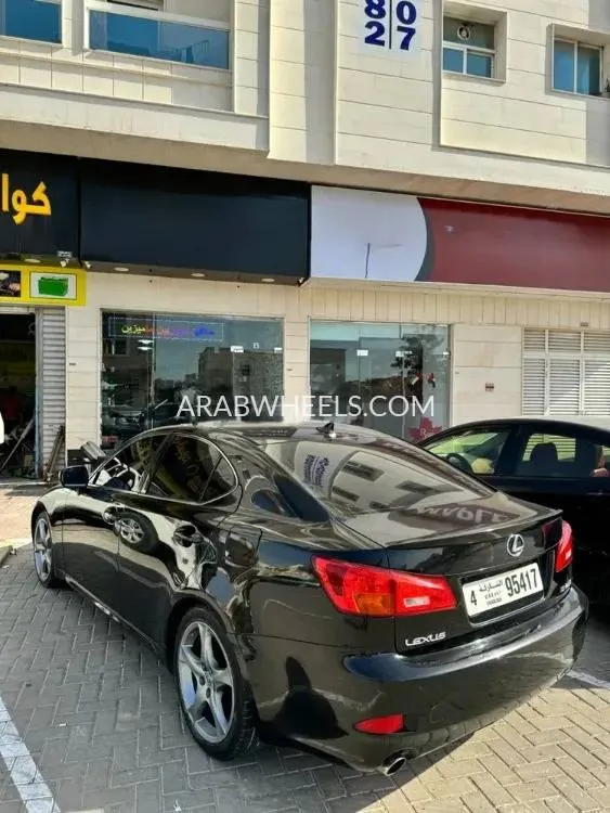 Lexus IS 2007 for Sale in Sharjah Image-5