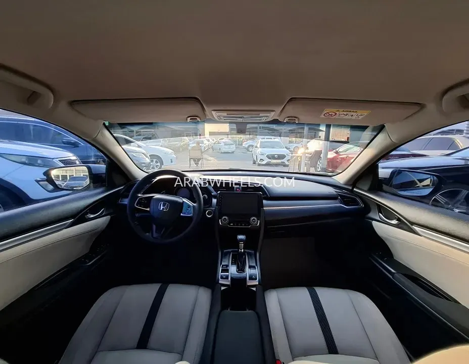Honda Civic 2016 for Sale in Sharjah Image-5