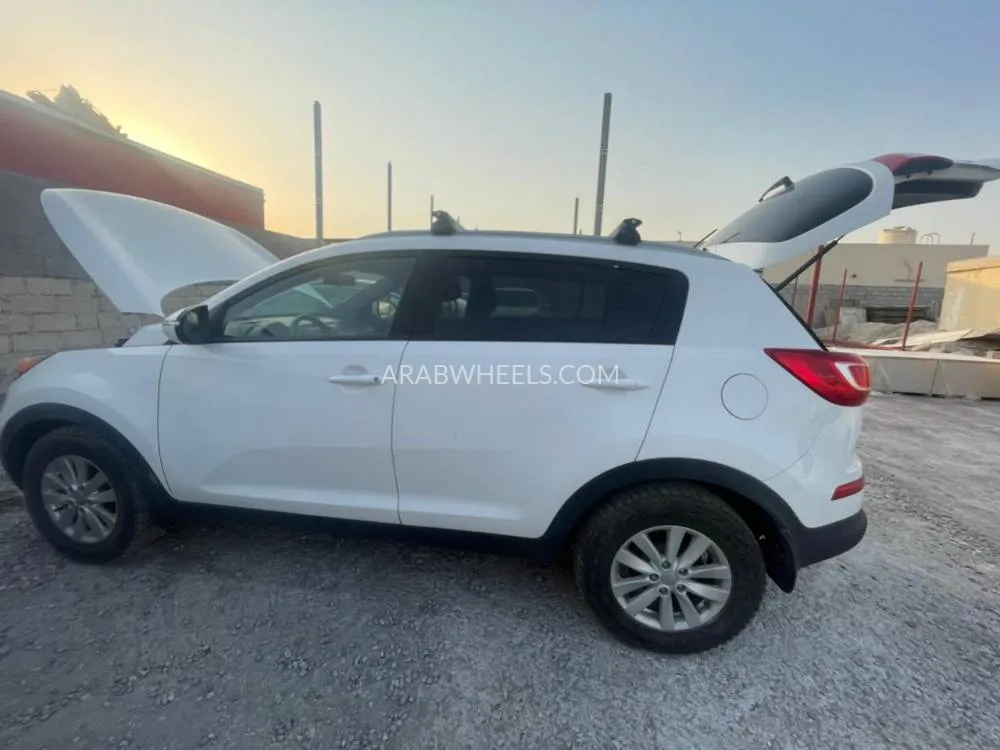 Kia Sportage 2013 for Sale in Sharjah Image-17