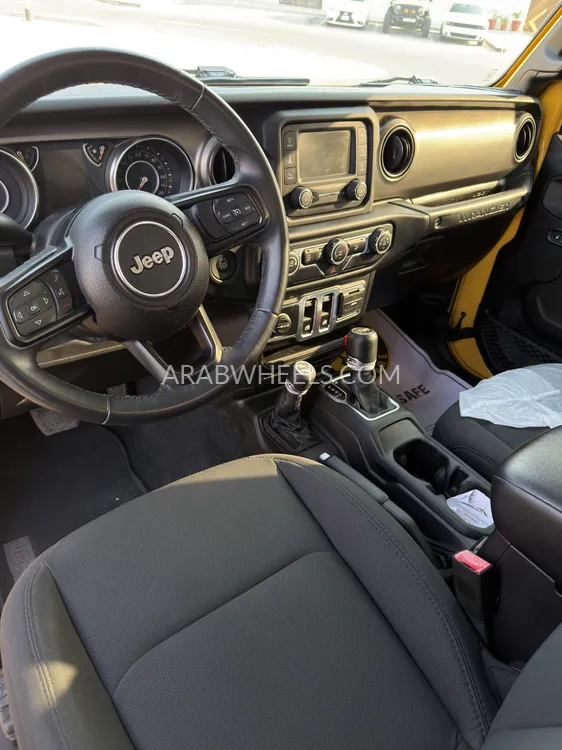 جيب رانجلر 2019 for Sale in دبي Image-9