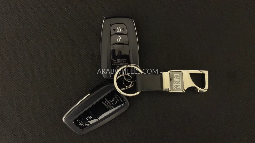 تويوتا لاند كروزر برادو 2023 for Sale in دبي Image-27