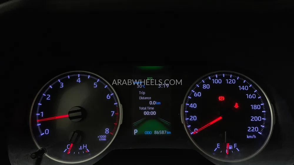 Toyota Rav4 2019 for Sale in Dubai Image-13