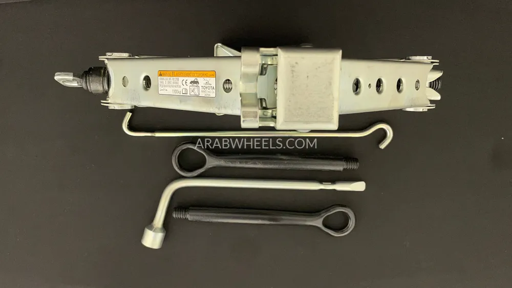 Toyota Rav4 2019 for Sale in Dubai Image-29