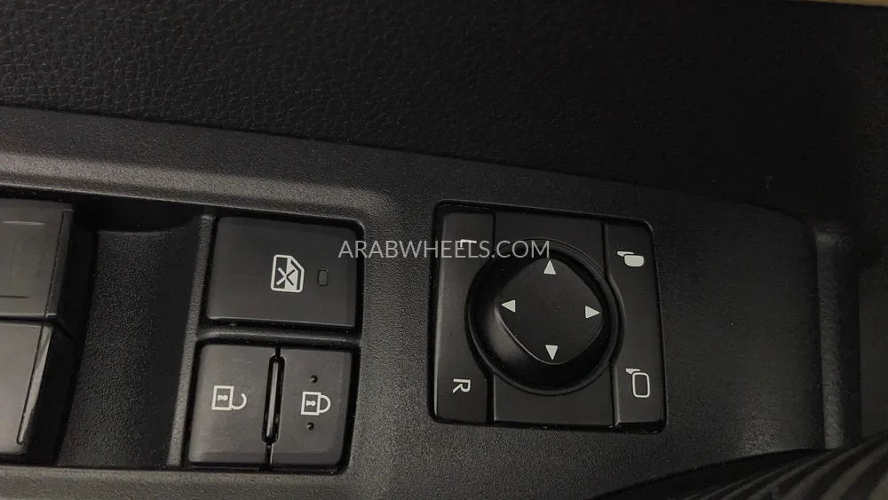 Toyota Rav4 2019 for Sale in Dubai Image-39