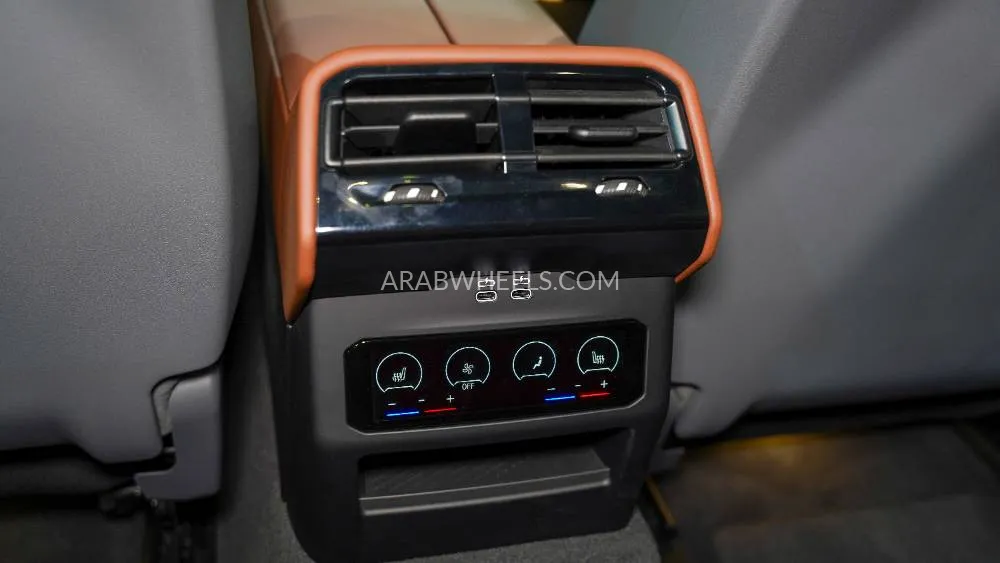 BMW i5 2024 for Sale in Abu Dhabi Image-9