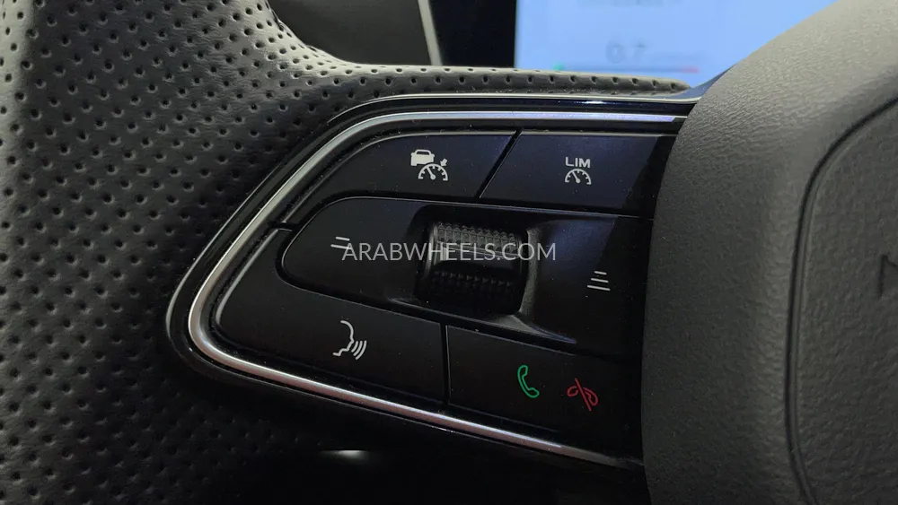 Geely Coolray 2024 for Sale in Dubai Image-50
