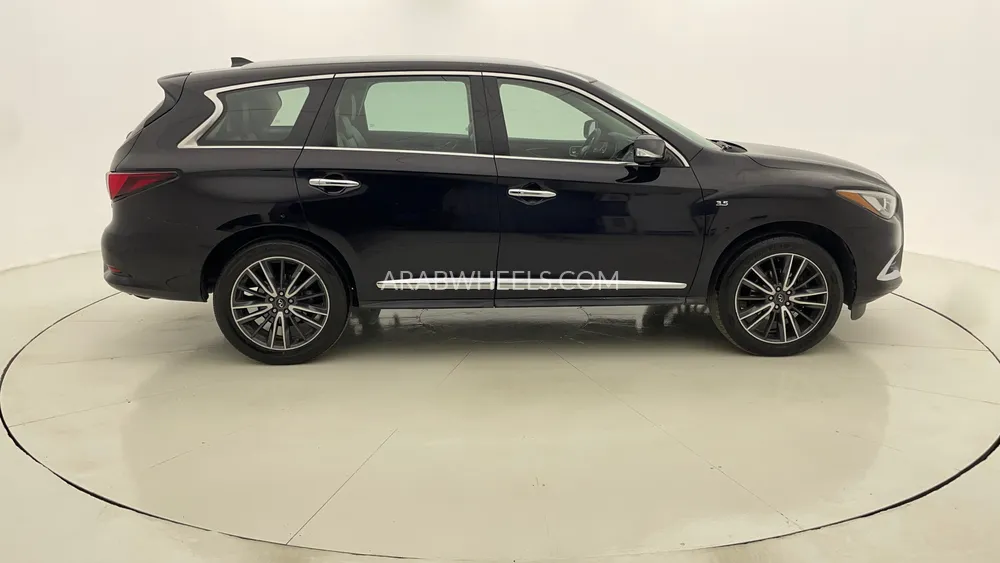 Infiniti QX60 2020 for Sale in Dubai Image-2