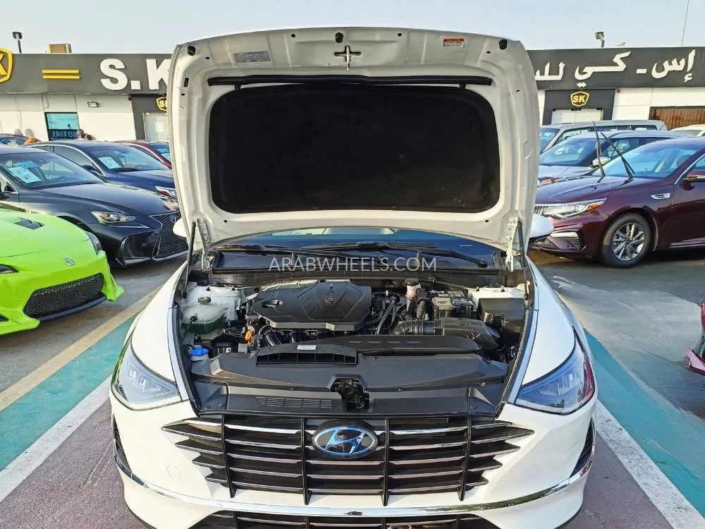 Hyundai Sonata 2020 for Sale in Dubai Image-18